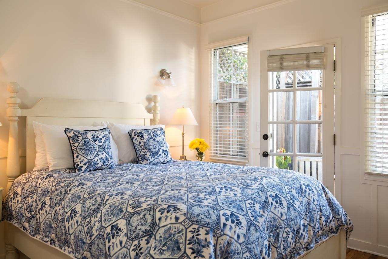 Cheshire Cat Inn & Cottages ซานตาบาร์บารา ภายนอก รูปภาพ